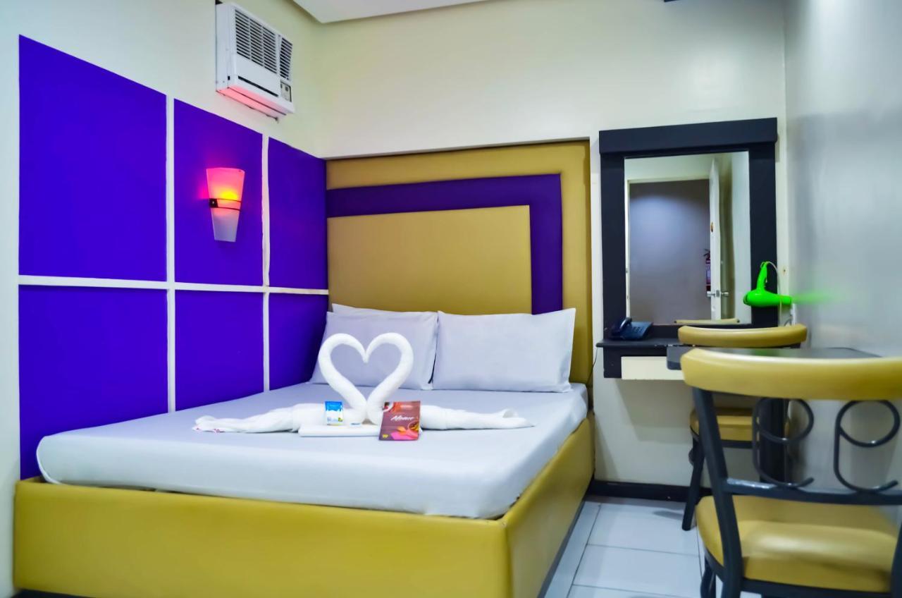 Hotel 99 Cubao Quezon City Eksteriør billede