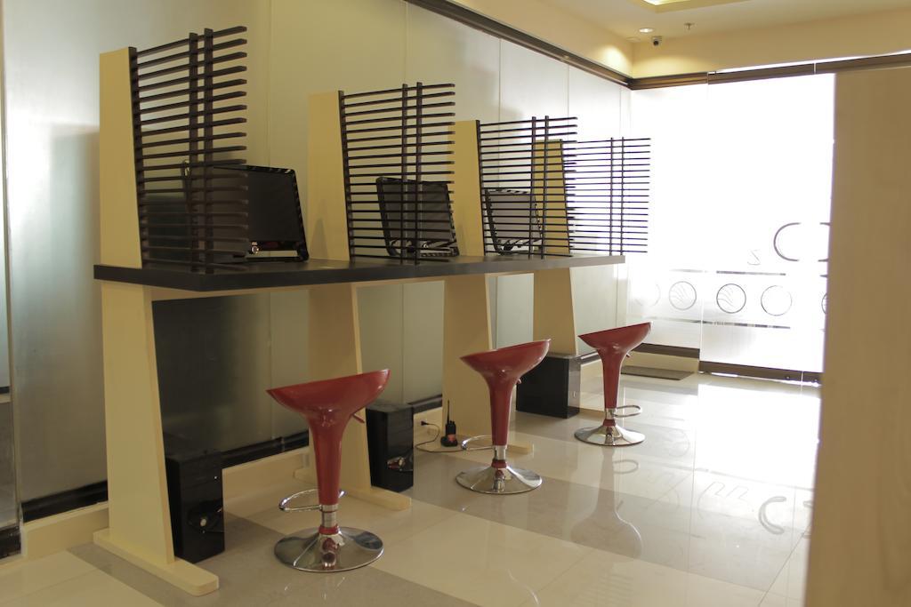 Hotel 99 Cubao Quezon City Eksteriør billede