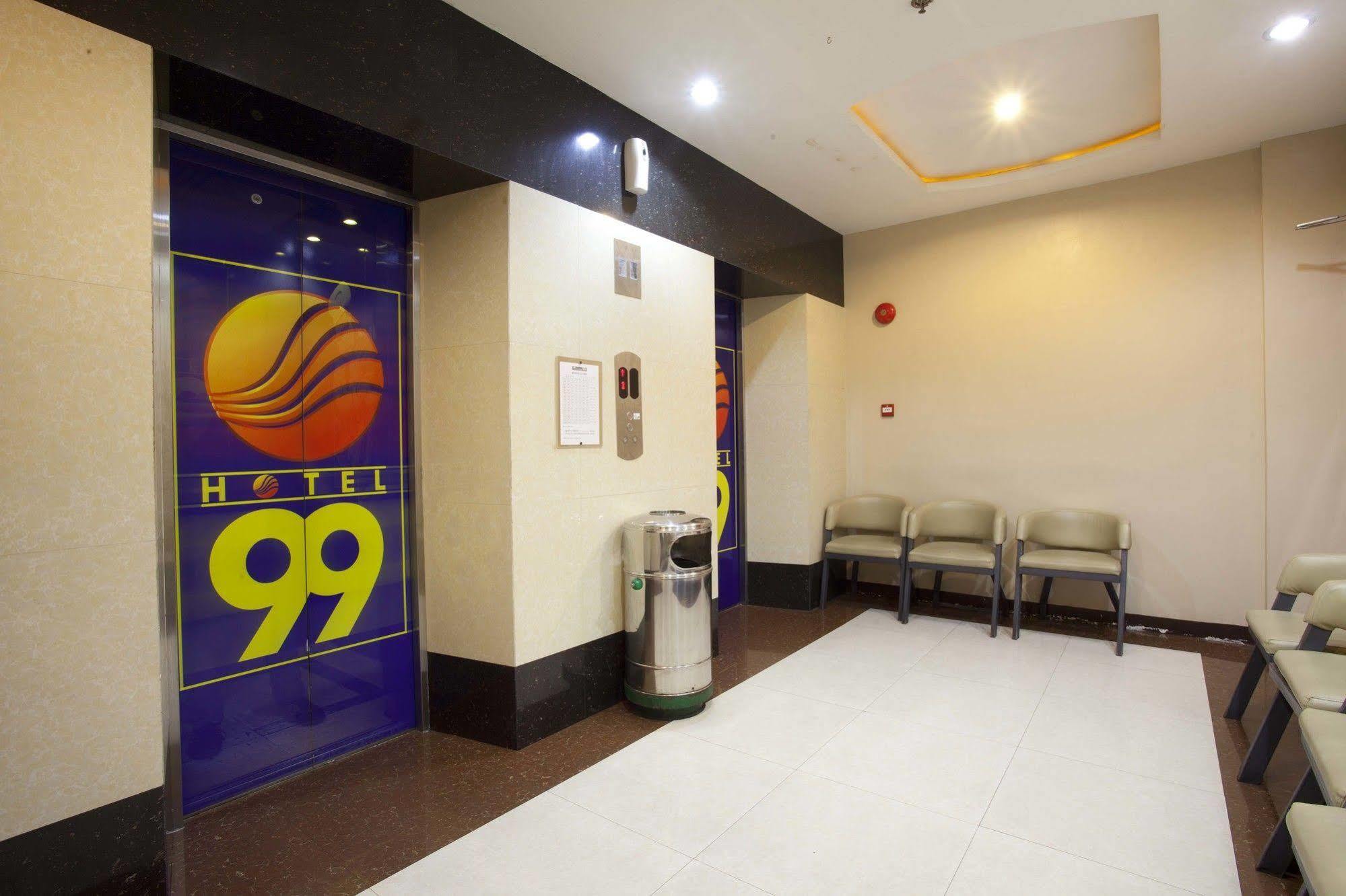 Hotel 99 Cubao Quezon City Eksteriør billede