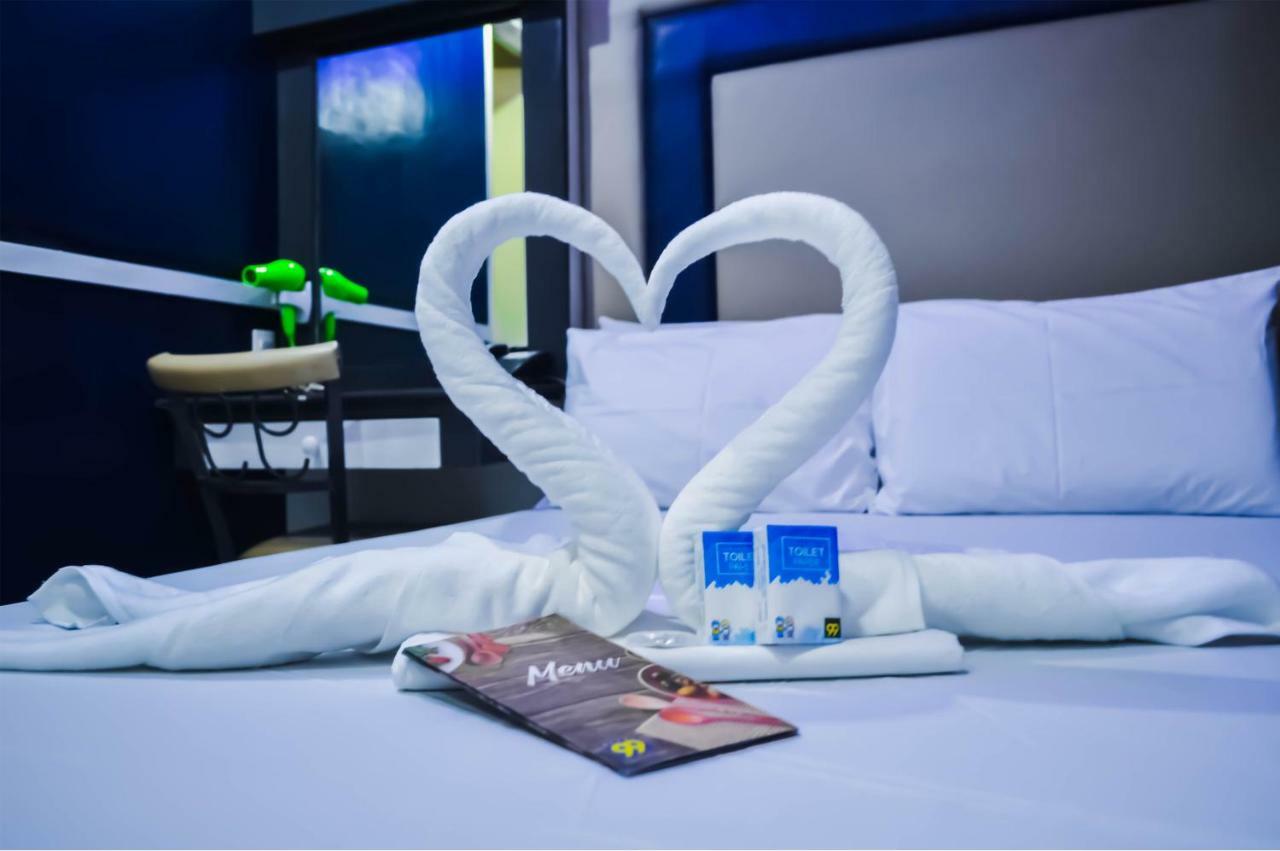 Hotel 99 Cubao Quezon City Eksteriør billede